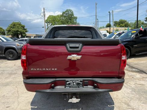 Used 2009 Chevrolet Avalanche LT RWD image 6