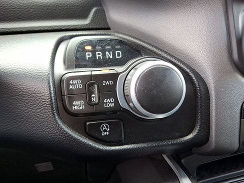 Used 2022 RAM 1500 Big Horn AWD/4WD image 24