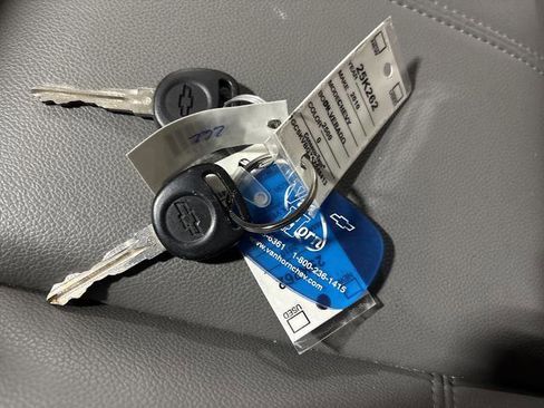 Used 2010 Chevrolet Silverado 2500 W/T image 23