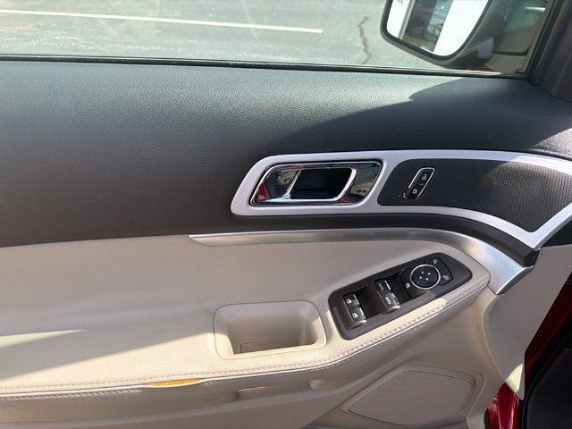 Used 2013 Ford Explorer XLT FWD image 8