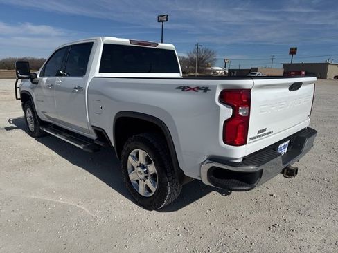 Used 2022 Chevrolet Silverado 2500 LTZ image 4