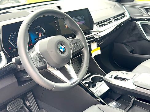 New 2026 BMW X2 xDrive28i w/ Technology Package AWD/4WD image 9