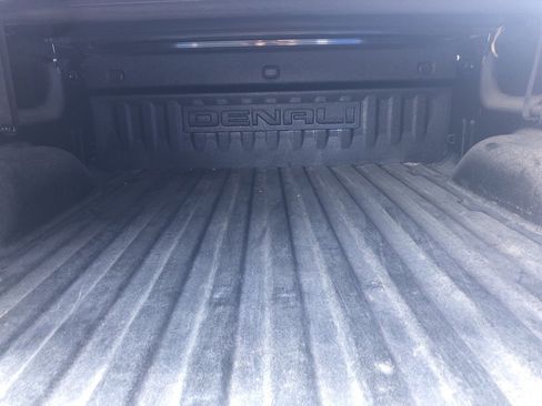 Used 2018 GMC Sierra 1500 Denali w/ Denali Ultimate Package image 9