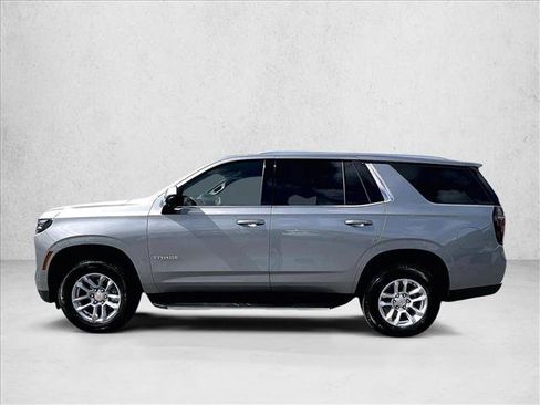 Used 2025 Chevrolet Tahoe LS RWD image 6