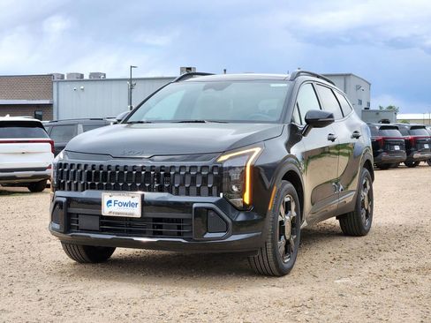 New 2026 Kia Sportage X-Line AWD/4WD image 4