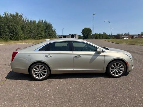 Used 2016 Cadillac XTS Luxury FWD image 7