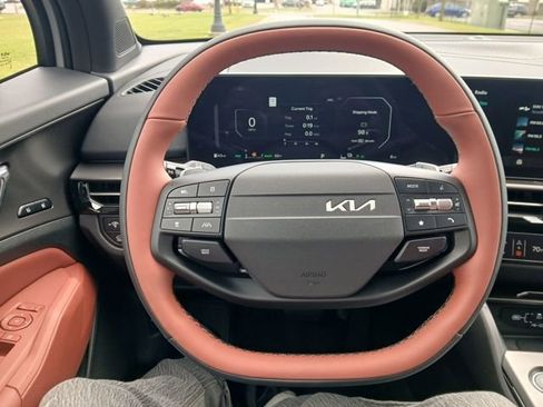 New 2026 Kia Sportage SX Prestige AWD/4WD image 32