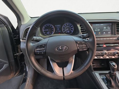 Used 2020 Hyundai Elantra Value Edition w/ Cargo Package (C1) image 12