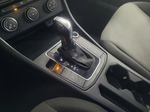 Used 2021 Volkswagen Jetta S FWD image 26