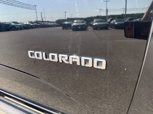 Used 2018 Chevrolet Colorado ZR2 AWD/4WD image 4