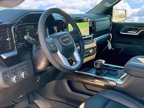 New 2026 GMC Sierra 1500 Elevation w/ Elevation Premium Package image 6