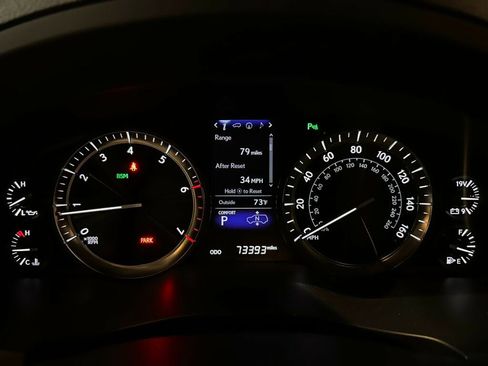 Used 2018 Lexus LX 570 4WD image 18