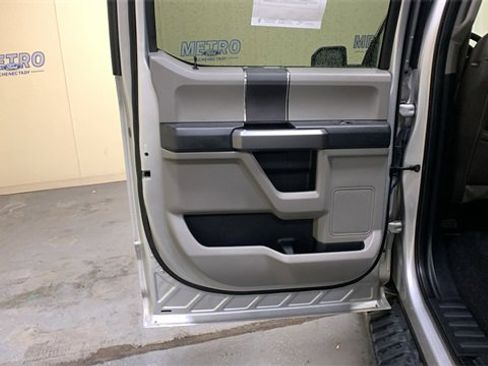 Used 2019 Ford F150 XLT w/ Trailer Tow Package image 23