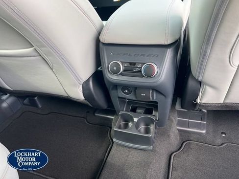 New 2026 Ford Explorer Active w/ Active Comfort Package RWD image 20