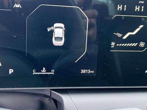 Used 2025 Kia K4 EX image 24