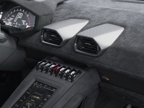 Used 2022 Lamborghini Huracan STO image 42