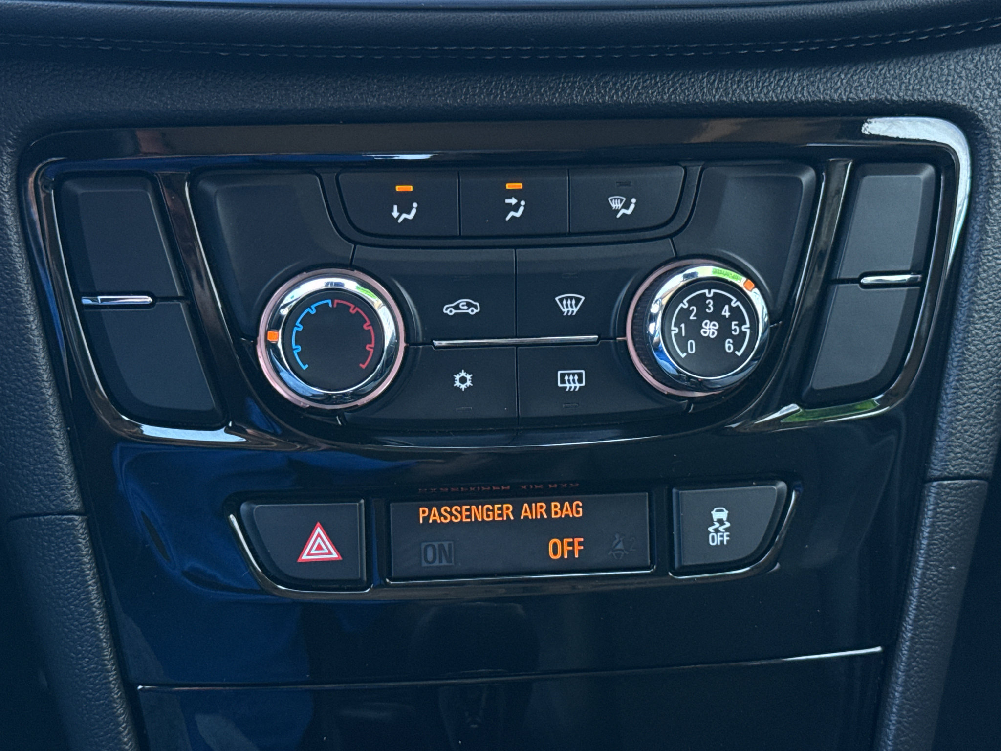 Used 2017 Buick Encore Preferred FWD image 24