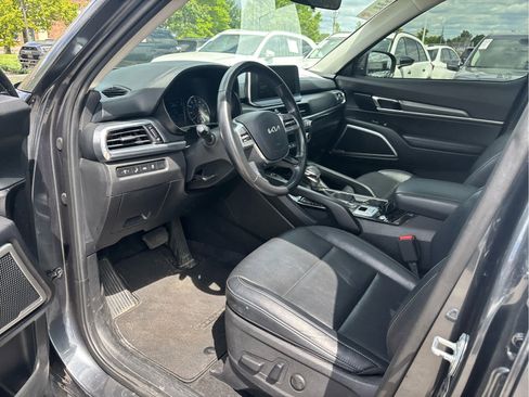Used 2022 Kia Telluride S AWD/4WD image 6