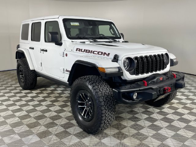Used 2024 Jeep Wrangler Unlimited Rubicon AWD/4WD image 27