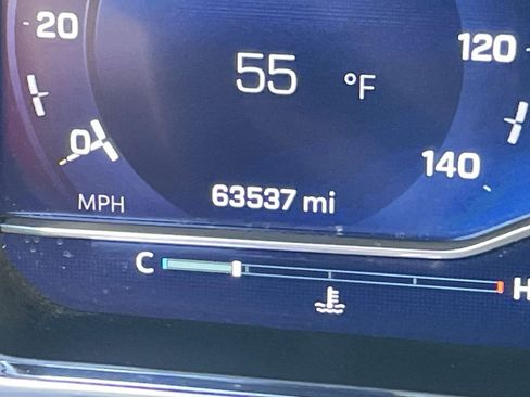 Used 2024 Chevrolet Silverado 2500 LT w/ Convenience Package image 15