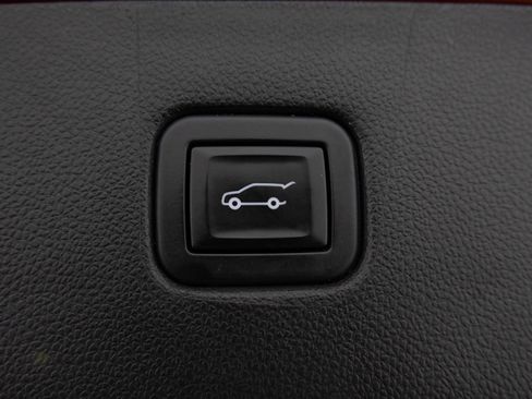 Used 2021 Chevrolet Blazer RS w/ Enhanced Convenience Package AWD/4WD image 41