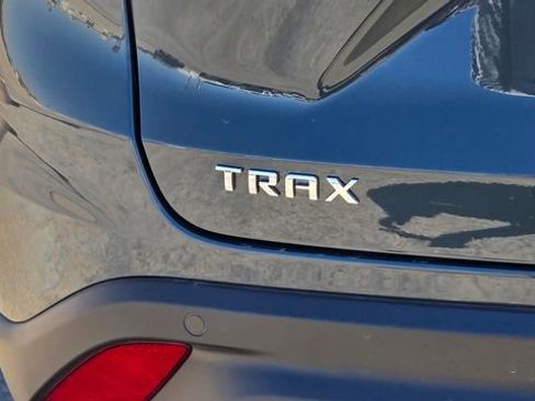 New 2026 Chevrolet Trax LS w/ LS Convenience Package image 7