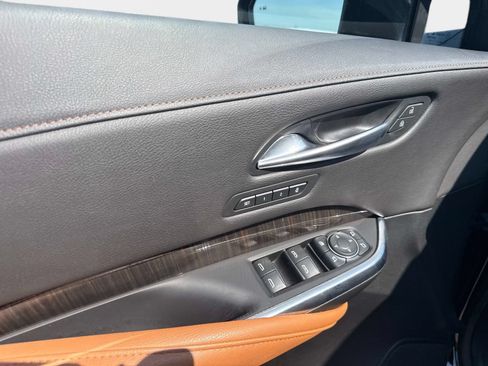 Used 2019 Cadillac XT4 Sport FWD image 15