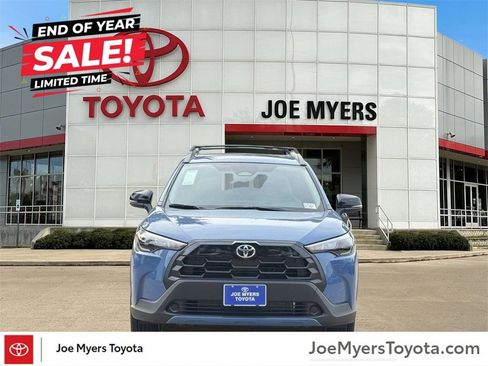 New 2026 Toyota Corolla Cross LE image 3