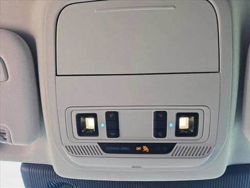 New 2025 Ford Explorer Active w/ Active Comfort Package image 13