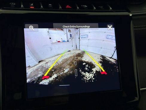 Certified 2024 Jeep Grand Cherokee Laredo w/ Trailer Tow Package image 51