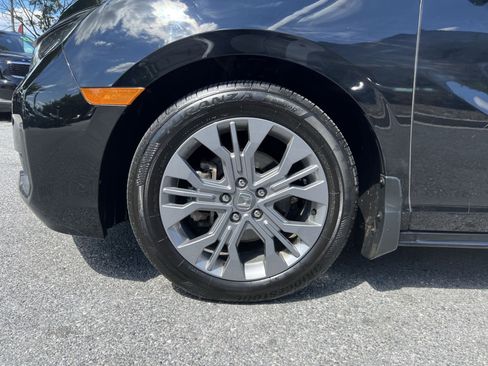 Used 2025 Honda Odyssey Touring image 12