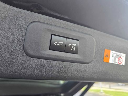 New 2026 Lexus TX 500h AWD image 19