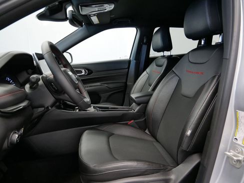 Certified 2024 Jeep Compass Trailhawk image 3