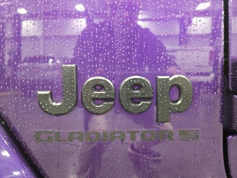 New 2026 Jeep Gladiator Sport image 10