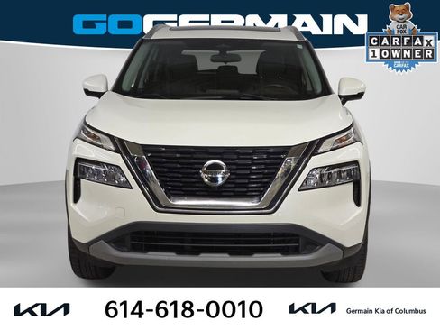 Used 2021 Nissan Rogue SV w/ Premium Package image 3