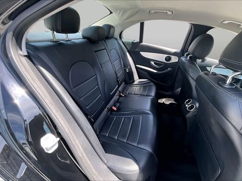 Used 2015 Mercedes-Benz C 300 4MATIC Sedan image 20
