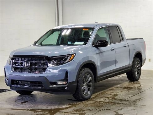 New 2025 Honda Ridgeline Sport image 2