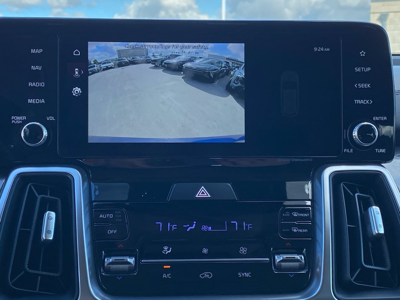 Certified 2023 Kia Sorento S w/ Panoramic Sunroof Package FWD image 21