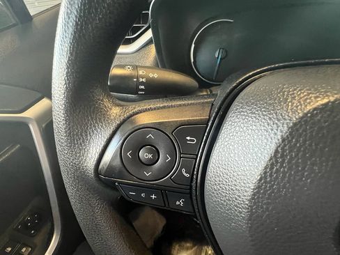 Used 2025 Toyota RAV4 LE image 22