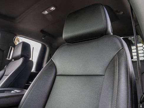 Used 2022 Chevrolet Silverado 2500 W/T w/ WT Convenience Package image 24