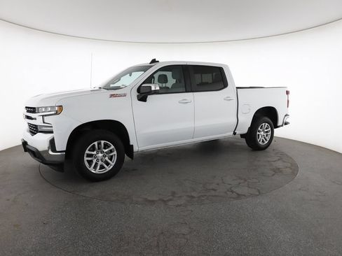 Used 2022 Chevrolet Silverado 1500 LT AWD/4WD image 6