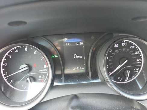 Used 2024 Toyota Camry SE FWD image 16