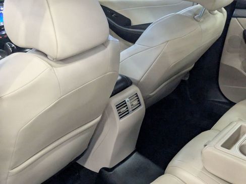 Used 2016 Nissan Maxima 3.5 SL image 24