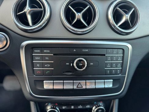 Used 2018 Mercedes-Benz CLA 250 CLA 250 Coupe 4D w/ Premium Package image 17