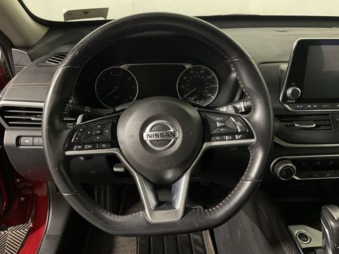 Used 2019 Nissan Altima 2.5 SR w/ SR Premium Package AWD/4WD image 25