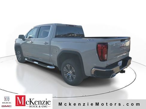 New 2026 GMC Sierra 1500 SLE AWD/4WD image 3