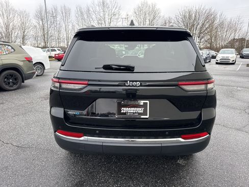 Used 2022 Jeep Grand Cherokee Limited 4xe image 6