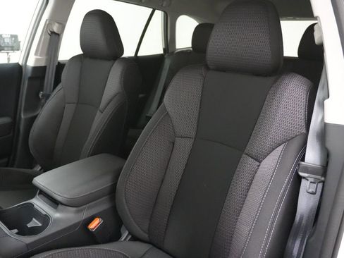 Used 2025 Subaru Outback Premium image 25