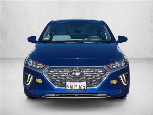 Used 2022 Hyundai Ioniq SEL image 2