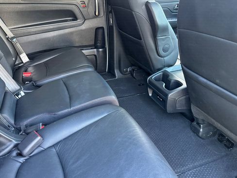 Used 2025 Honda Odyssey Sport-L image 29